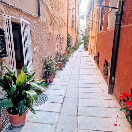 Casa Vacanza Castello Κάλιαρι Εξωτερικό φωτογραφία