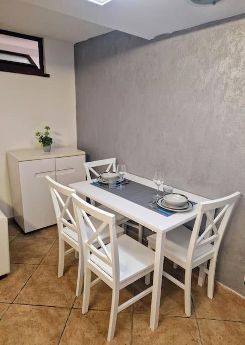 Casa Vacanza Castello Κάλιαρι Εξωτερικό φωτογραφία